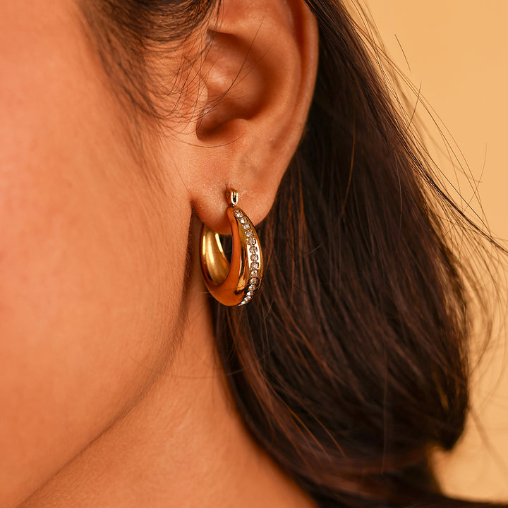 Gilded Chic Stones Earrings