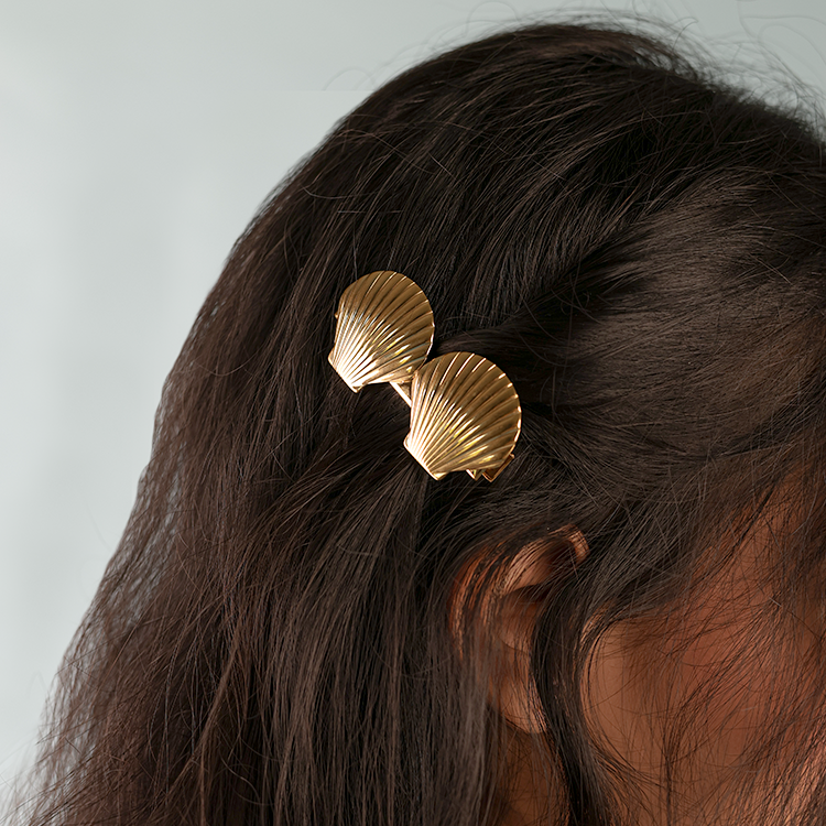 Gilded Sea Shell Hair Clip