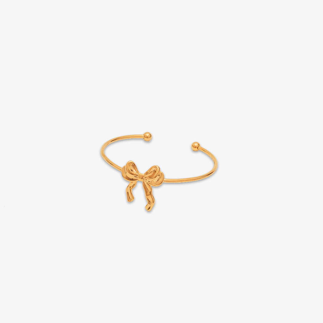 Gilded Chic Bow Bracelet