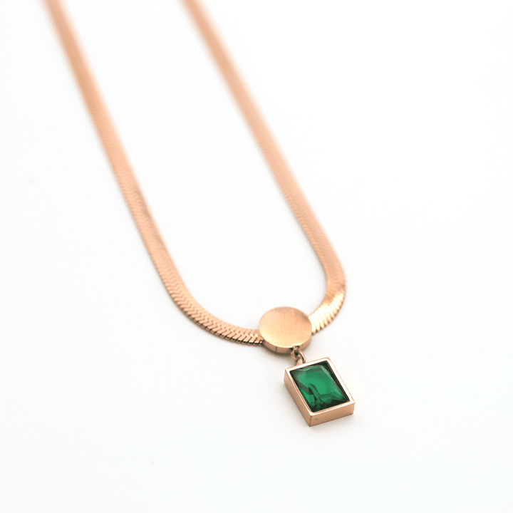 Serpentine Emerald Pendant Chain