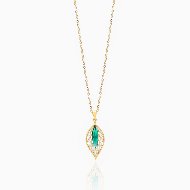 Verdant Leaf Pendant Necklace